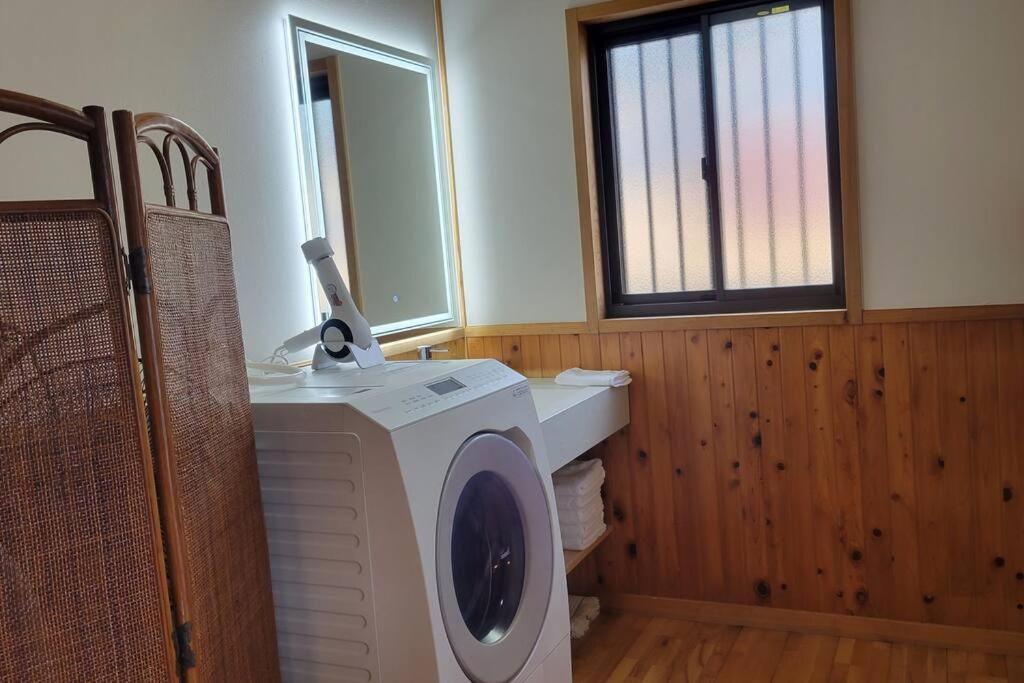 Apartment Sunny House Shirato *